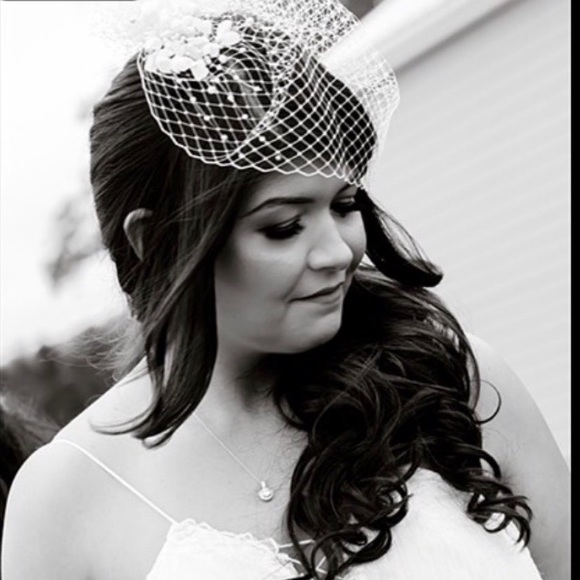 Meet your Posher, Sabrina - Picture 1 of 1